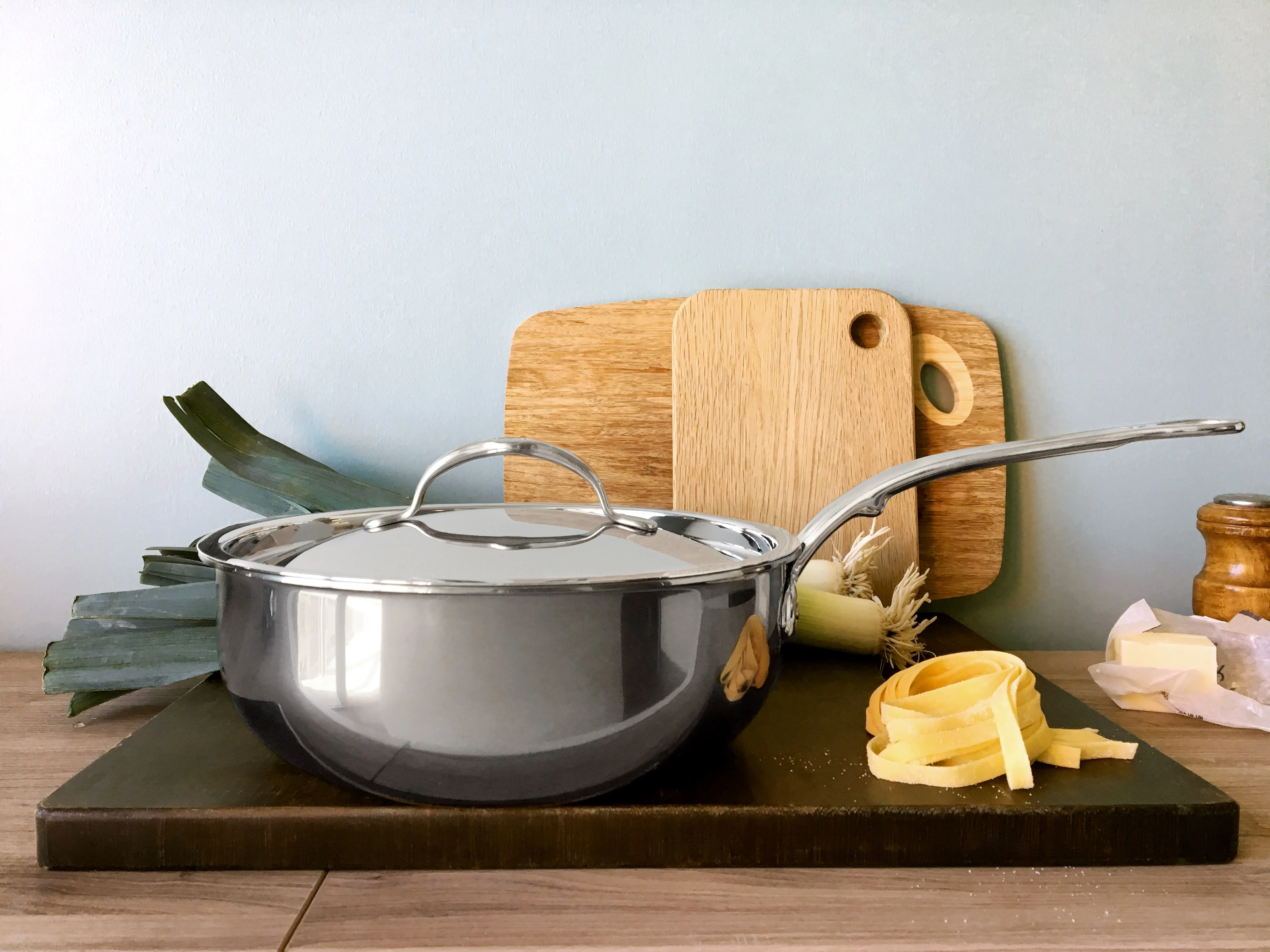 Hestan NanoBond Titanium Induction Skillet, Saucepan, Essential Pan & Soup Pot Set: 7 Piece - Image 5