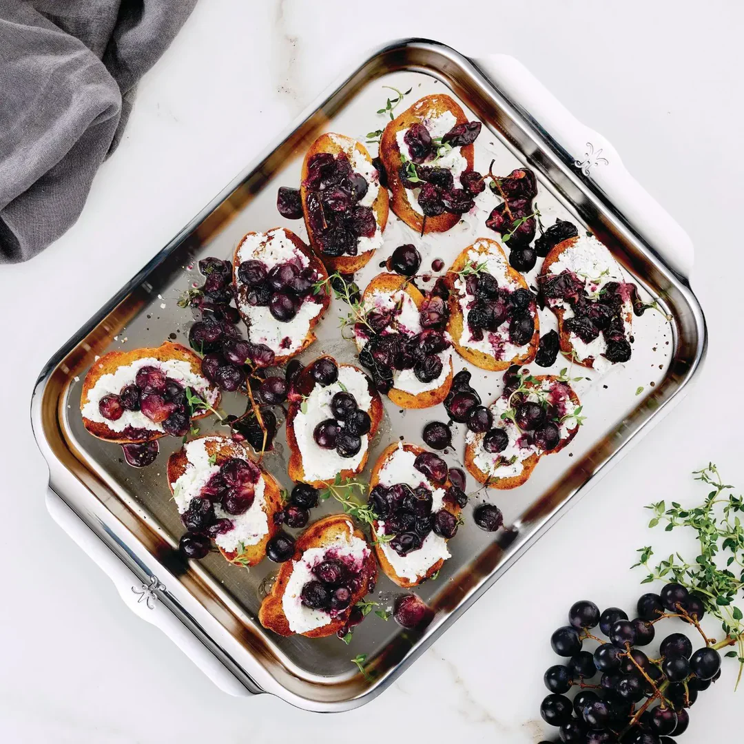 Hestan OvenBond Tri-ply Medium Sheet Pan - Image 2